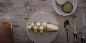 Cómo cortar un melón para decoración: paso a paso